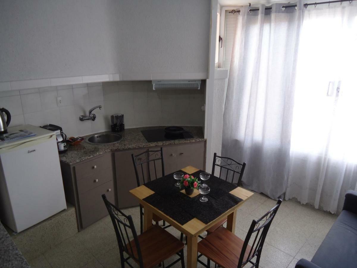 Promar La Pineda Apartment ภายนอก รูปภาพ
